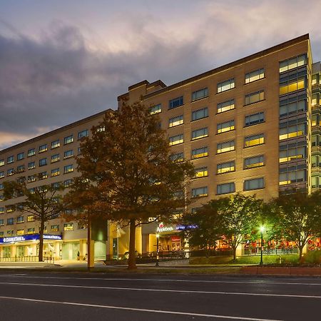 Doubletree By Hilton St. Louis Forest Park Exterior foto