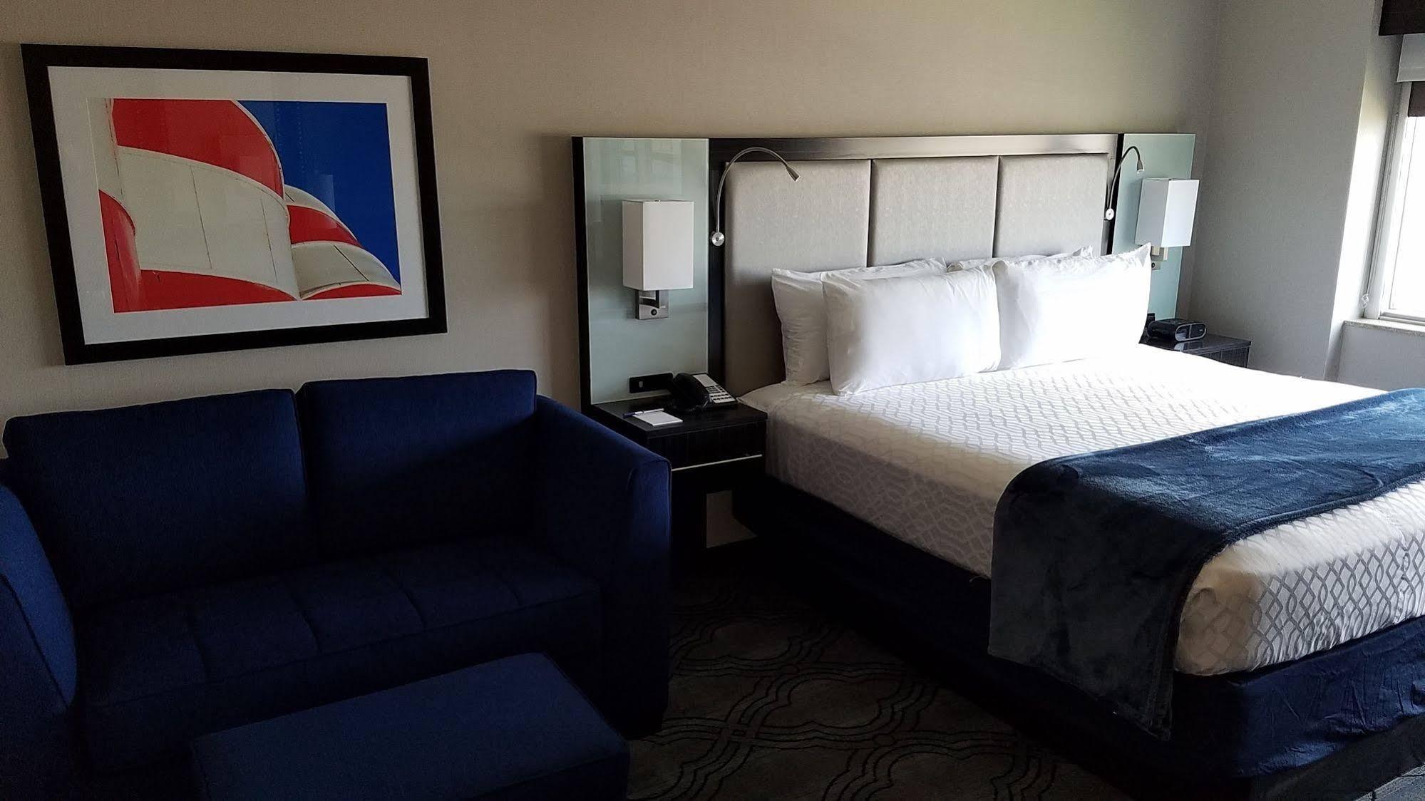 Doubletree By Hilton St. Louis Forest Park Exterior foto