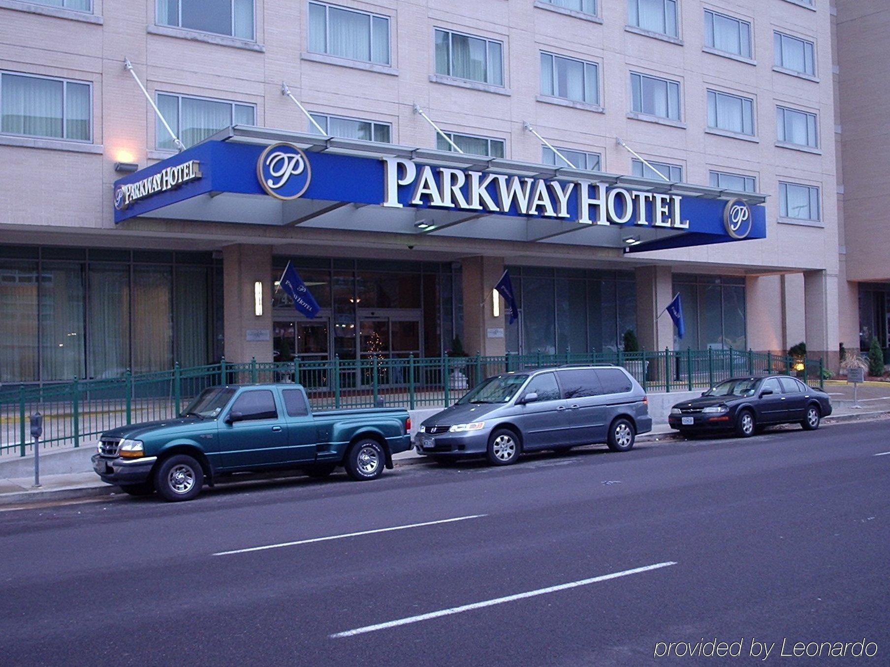 Doubletree By Hilton St. Louis Forest Park Exterior foto